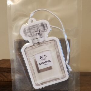 SCENTED CAR FRESHENER